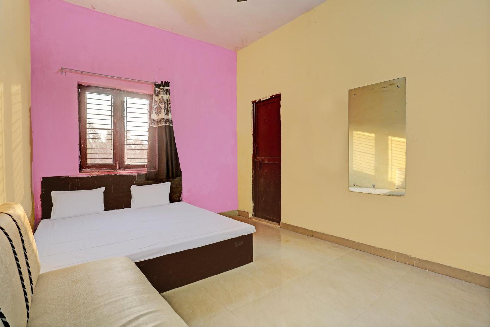 Hotel O Kamla Banquet Hall Moradabad Exteriör bild